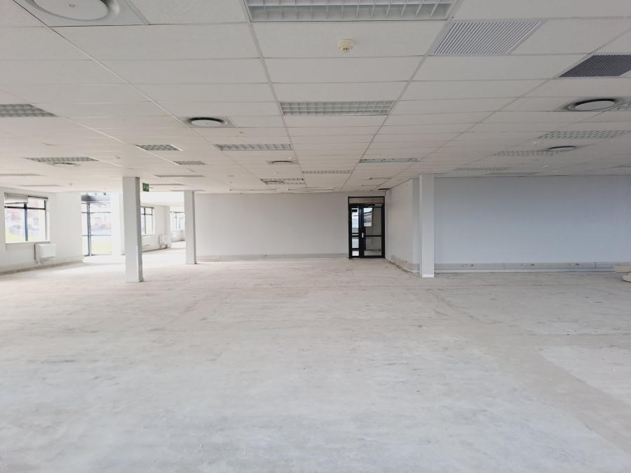 To Let commercial Property for Rent in Plattekloof Western Cape